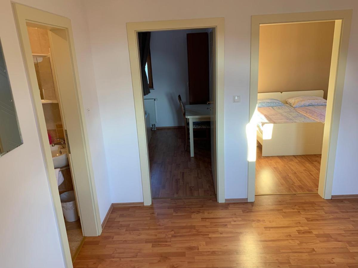 Hotel Vinarija Zlatar Exteriér fotografie