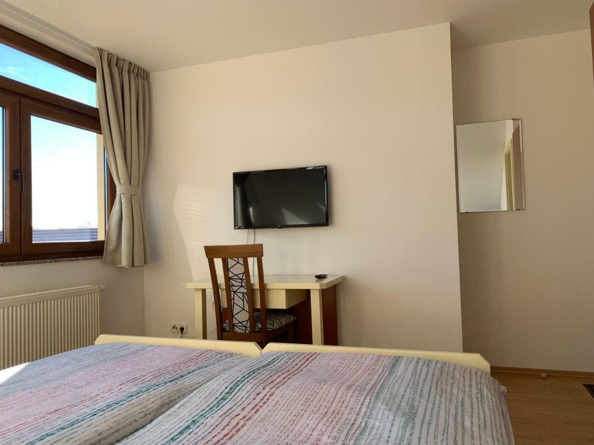 Hotel Vinarija Zlatar Exteriér fotografie